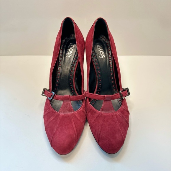 Like new! HUGO BOSS Red Suede & Mary Jane Heels – Size 38.5 (Made in Italy) - Picture 2 of 7